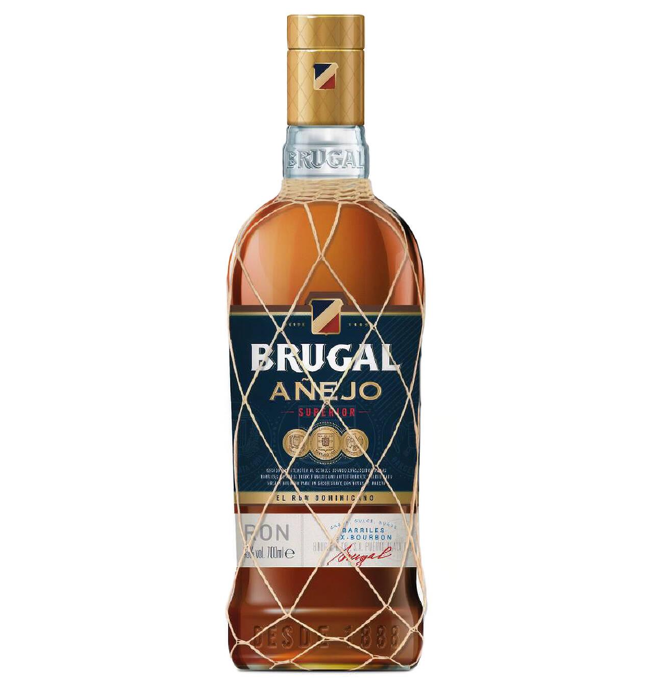 RON BRUGALA AÑEJO